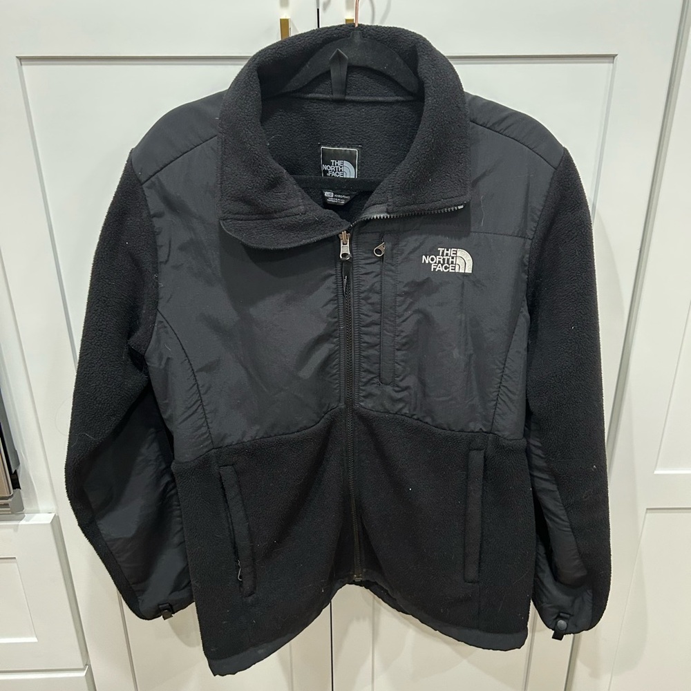 The North Face Women’s Black Performance Jacket
